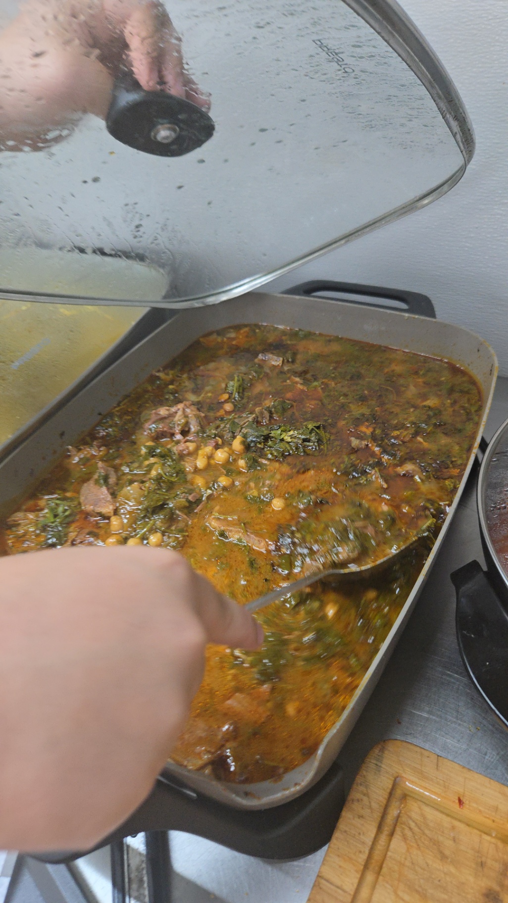 Traditional hamin cholent